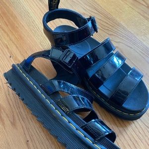 Sandals/ summer shoes/ womens docs